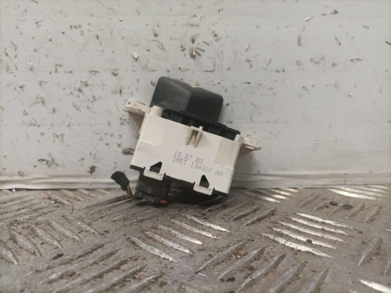 Recambio de warning para ford focus berlina (cak) trend referencia OEM IAM 2M5T13A350AA  