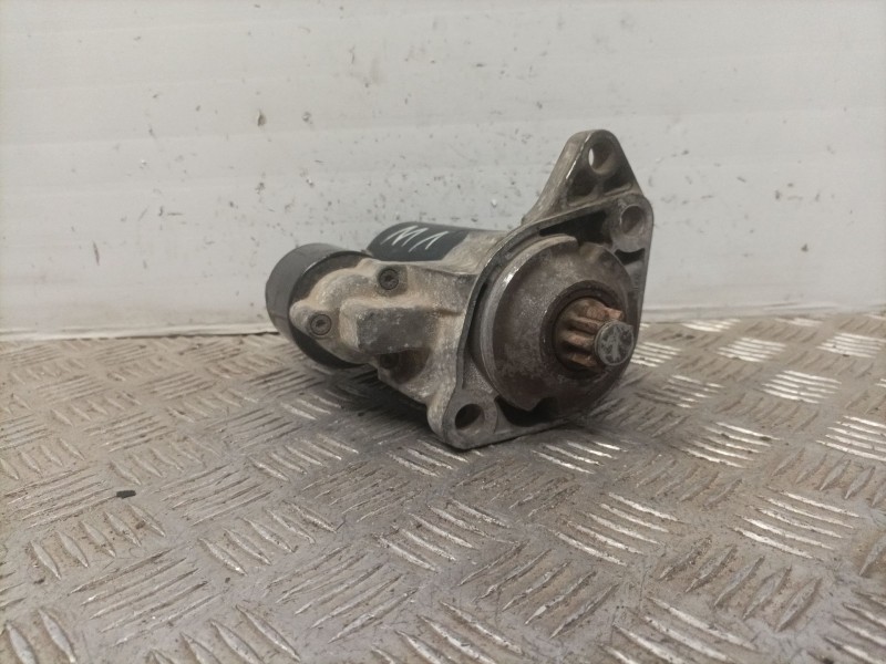 Recambio de motor de arranque para volkswagen bora berlina (1j2) conceptline referencia OEM IAM 0001121006  