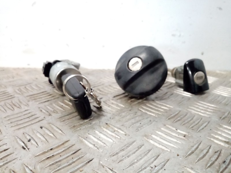 Recambio de juego bombines para peugeot 207 sw referencia OEM IAM   