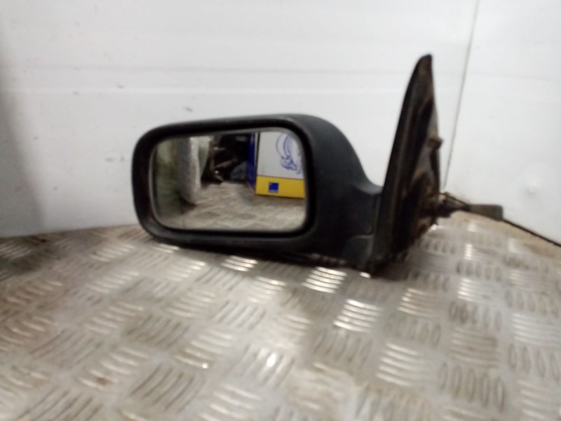 Recambio de retrovisor izquierdo para nissan primera berlina (p11) referencia OEM IAM E11015334  