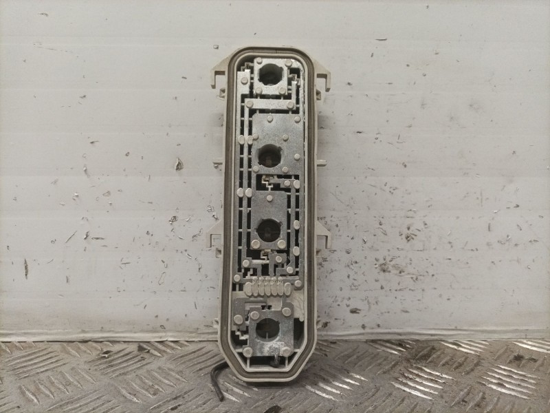 Recambio de portalamparas para renault clio ii fase i (b/cbo) 1.2 referencia OEM IAM   