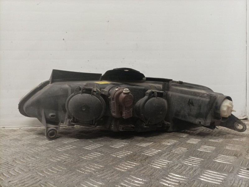 Recambio de faro derecho para peugeot 406 berlina (s1/s2) referencia OEM IAM   