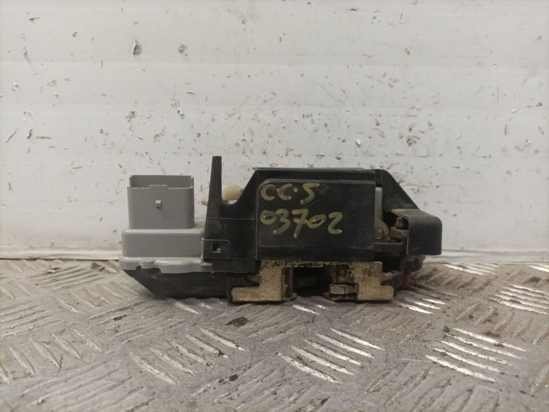 Recambio de cerradura puerta trasera izquierda para citroen c5 berlina sx (e) referencia OEM IAM   