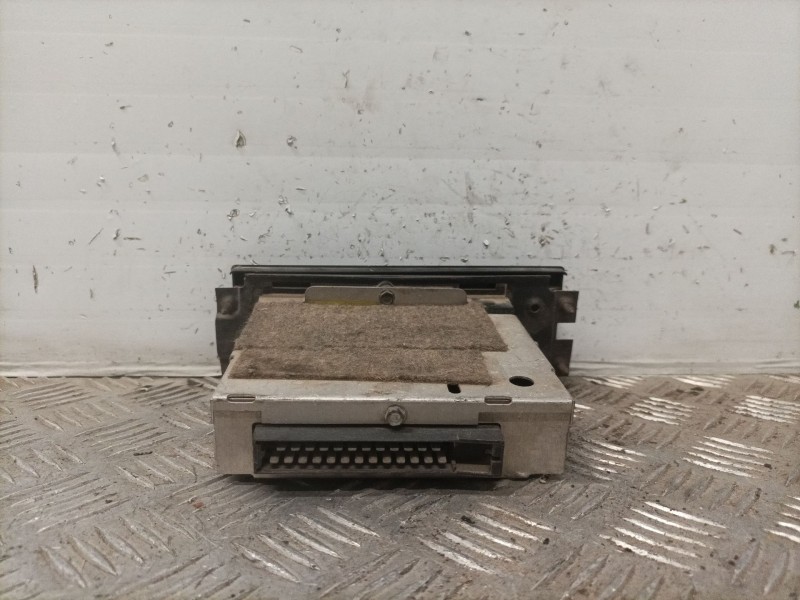 Recambio de mando calefaccion / aire acondicionado para audi 100 avant (c4) europa referencia OEM IAM   