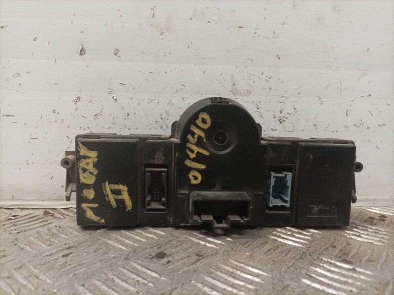 Recambio de mando climatizador para renault scenic ii emotion referencia OEM IAM 69743005  