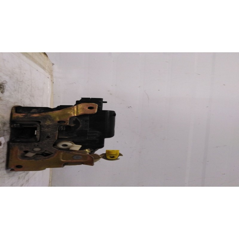 Recambio de cerradura puerta delantera derecha para  referencia OEM IAM   