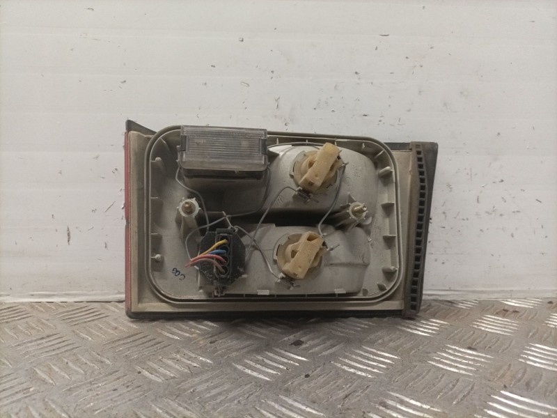 Recambio de piloto trasero izquierdo para bmw serie 5 berlina (e34) referencia OEM IAM   