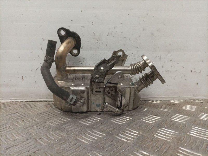 Recambio de enfriador egr para toyota auris referencia OEM IAM 2560133070 11120007665 13064200004