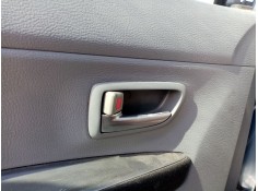 Recambio de maneta interior delantera izquierda para mazda 2 berlina (dy) referencia OEM IAM   