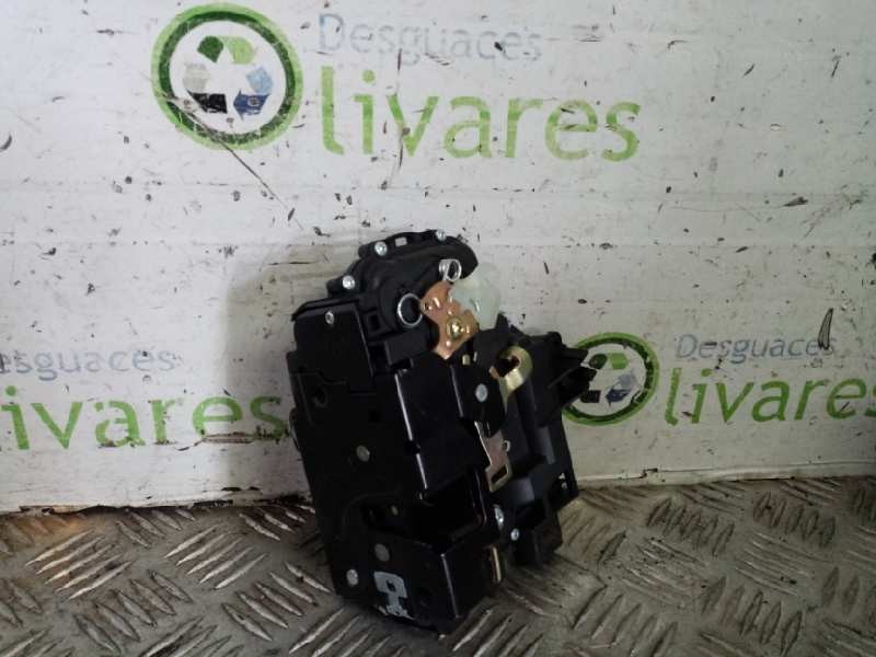 Recambio de cerradura puerta delantera izquierda para  referencia OEM IAM 18800018115 3B1837015A  Recambio de cerradura puerta delantera izquierda para  referencia OEM IAM 18800018115 3B1837015A