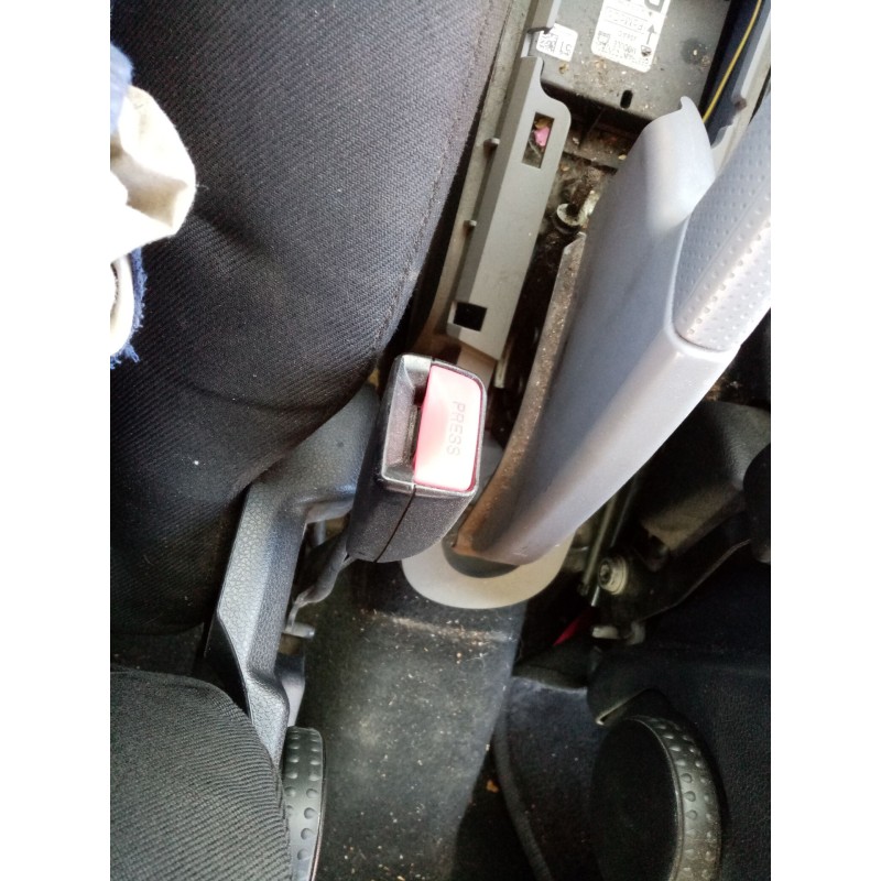 Recambio de pretensor airbag izquierdo para mazda 2 berlina (dy) referencia OEM IAM   