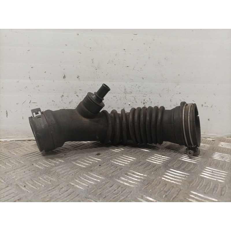 Recambio de tubo intercooler para toyota auris referencia OEM IAM 1788133060  