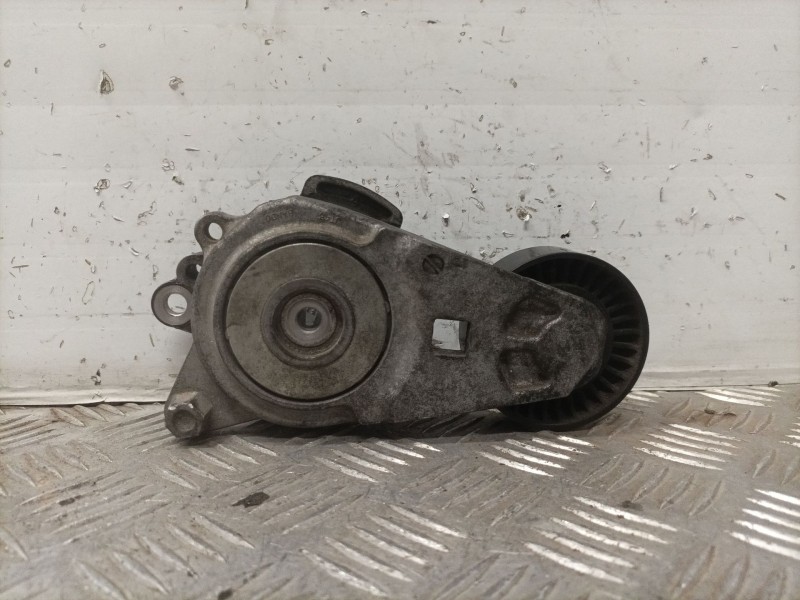 Recambio de tensor correa auxiliar para toyota auris referencia OEM IAM   