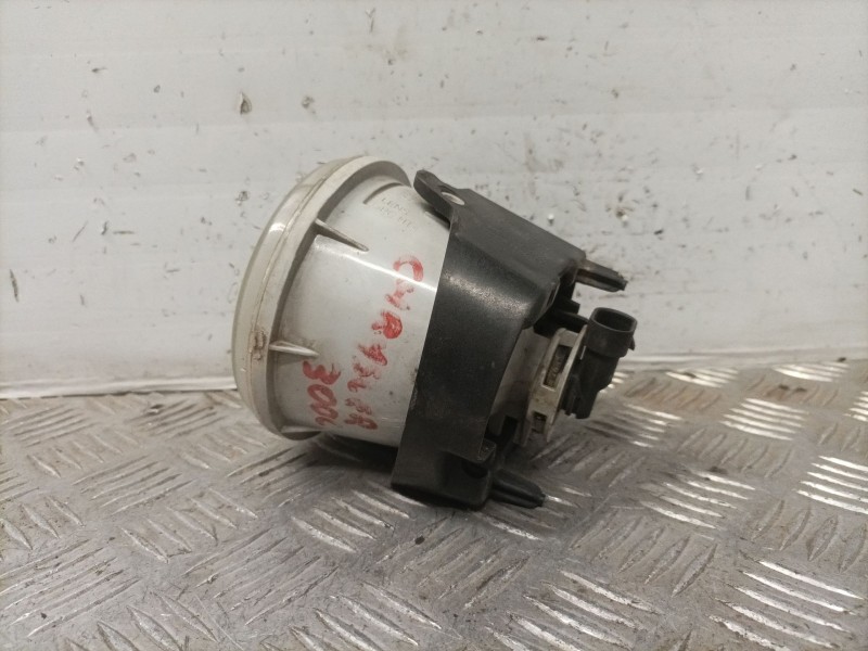 Recambio de faro antiniebla derecho para chrysler 300 c 3.0 crd cat referencia OEM IAM   