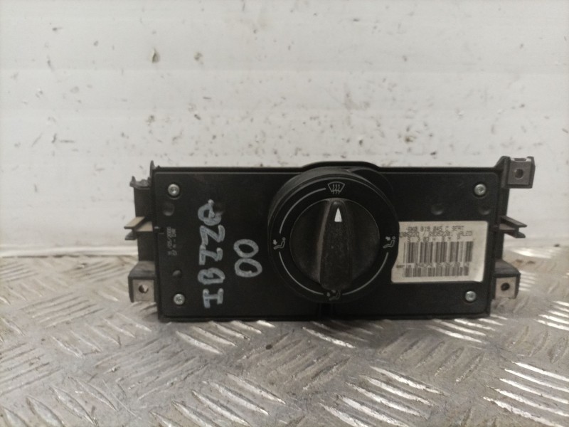Recambio de mando climatizador para seat ibiza (6k1) 1.9 sdi referencia OEM IAM 6K0819045C  