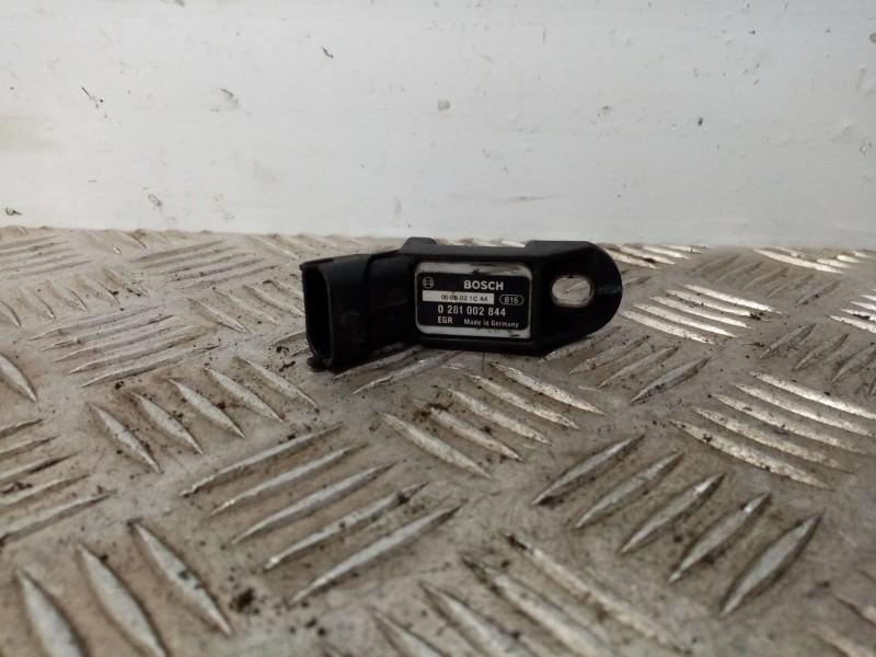 Recambio de sensor para fiat punto (199) 1.3 16v jtd cat referencia OEM IAM 0281002844  