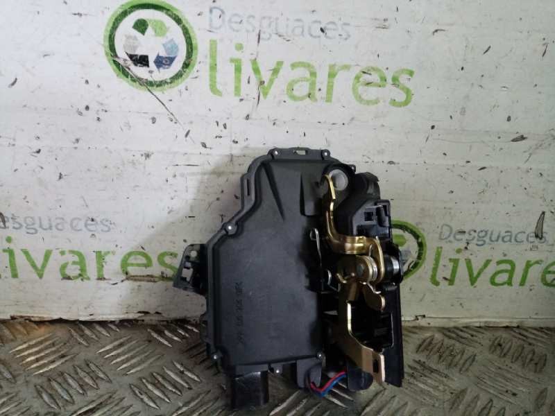 Recambio de cerradura puerta delantera izquierda para  referencia OEM IAM 18800018115 3B1837015A  Recambio de cerradura puerta delantera izquierda para  referencia OEM IAM 18800018115 3B1837015A