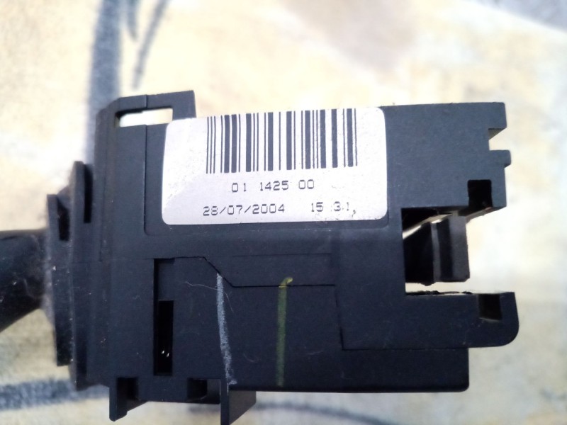 Recambio de mando luces para mazda 2 berlina (dy) referencia OEM IAM 01142500  