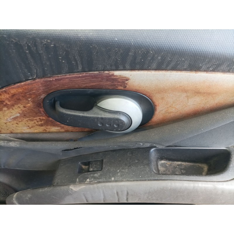 Recambio de maneta interior delantera derecha para nissan micra (k12e) referencia OEM IAM 0  