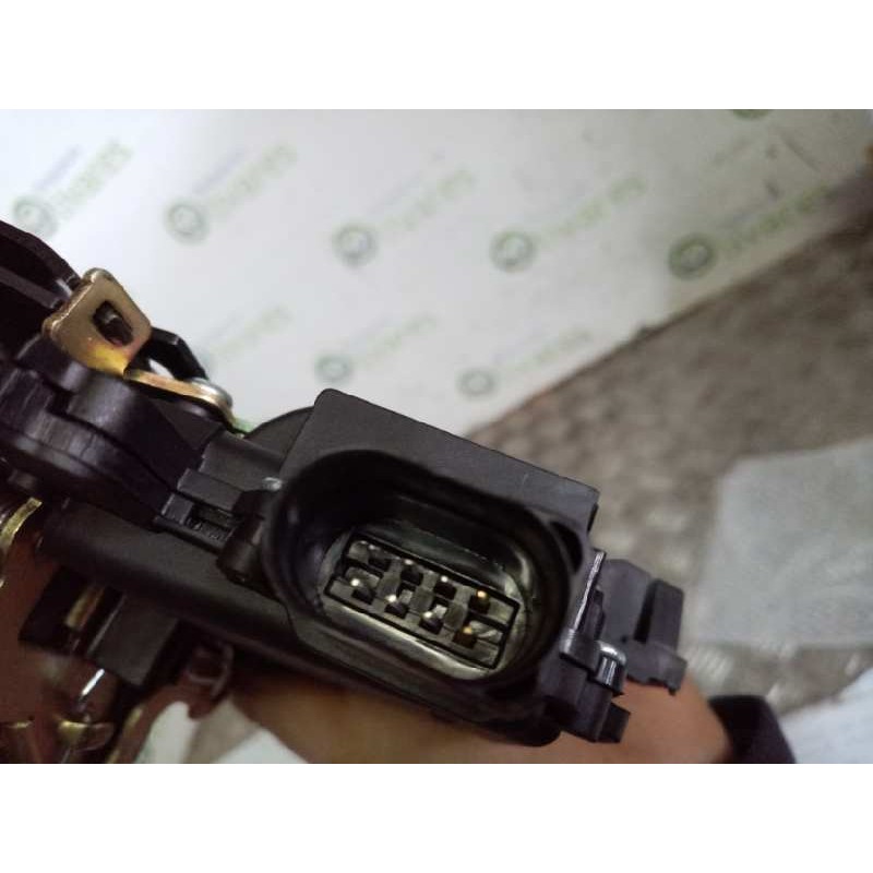 Recambio de cerradura puerta delantera izquierda para  referencia OEM IAM 18800018115 3B1837015A  Recambio de cerradura puerta delantera izquierda para  referencia OEM IAM 18800018115 3B1837015A