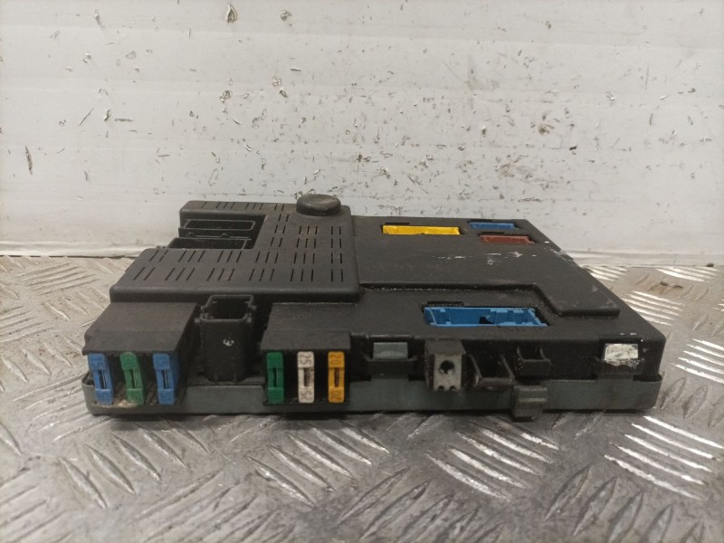 Recambio de caja bsm para citroen xsara berlina 1.9 d sx referencia OEM IAM 73007612 9644663080 BSIN7