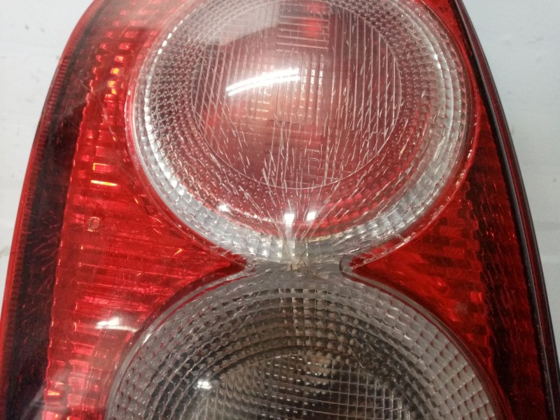 Recambio de piloto trasero izquierdo para nissan micra (k12e) referencia OEM IAM   