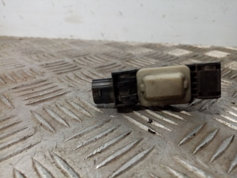 Recambio de sensor impacto para nissan micra (k12e) referencia OEM IAM 0285003060  