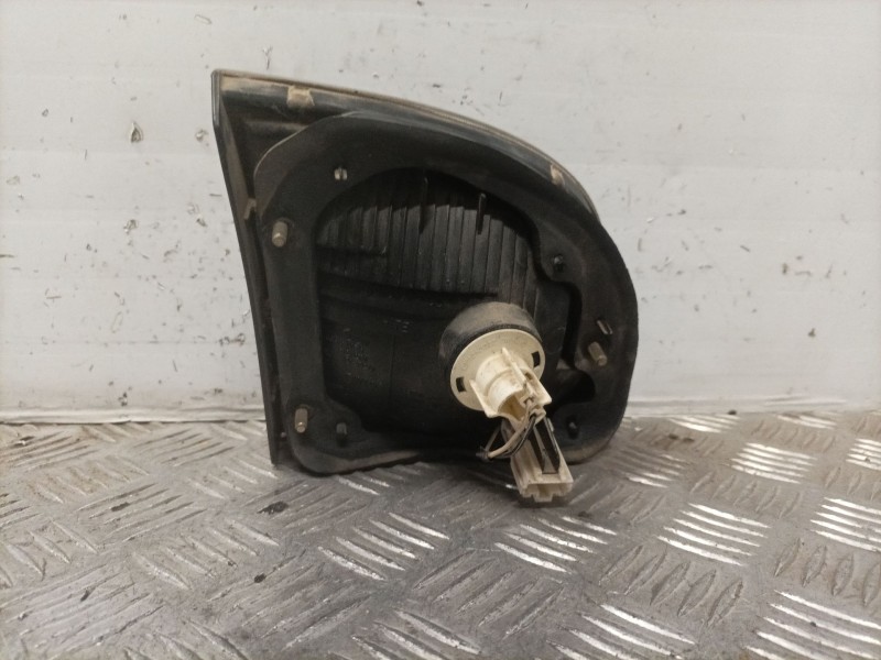 Recambio de piloto trasero derecho para daewoo lanos referencia OEM IAM   