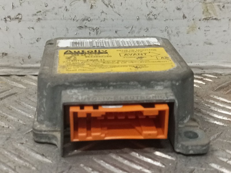 Recambio de centralita airbag para peugeot 206 berlina 1.9 diesel referencia OEM IAM 550541500 9643082380 
