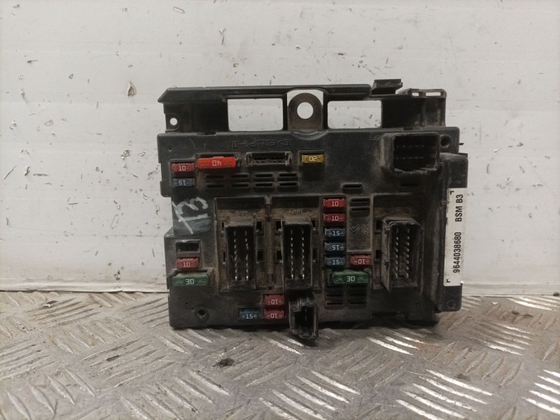 Recambio de caja bsm para citroen xsara berlina referencia OEM IAM 9644038680  