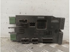 Recambio de caja reles / fusibles para mercedes vito (w638) combi referencia OEM IAM 0005400650 08501002 