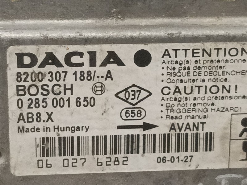 Recambio de centralita airbag para dacia logan referencia OEM IAM 8200307188A 0285001650 