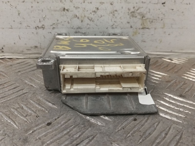 Recambio de centralita airbag para bmw serie 3 berlina (e46) 318i referencia OEM IAM 65778372521 MRSZ2/129441 