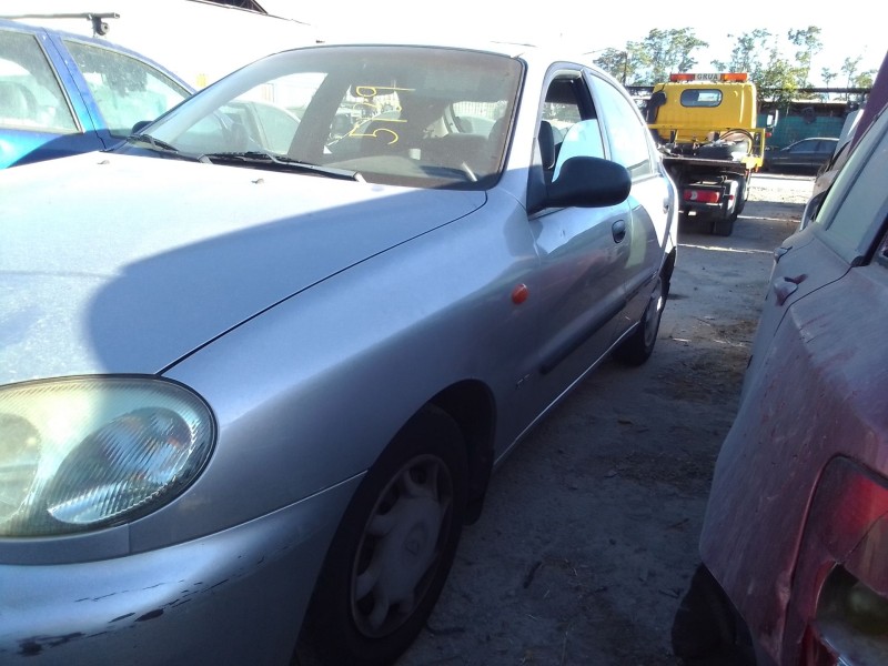 daewoo lanos del año 1997