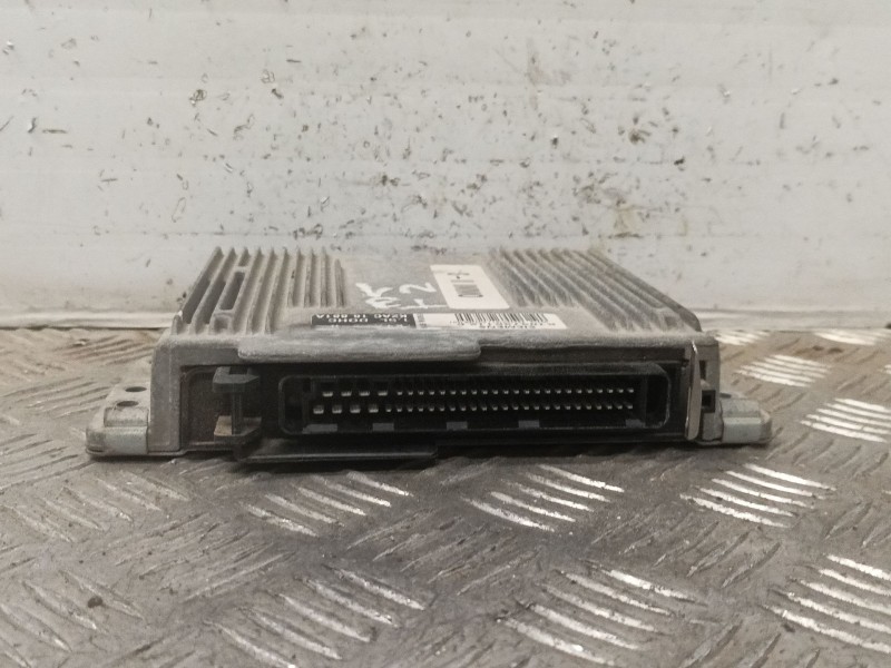 Recambio de centralita motor uce para kia shuma referencia OEM IAM K103735112C  