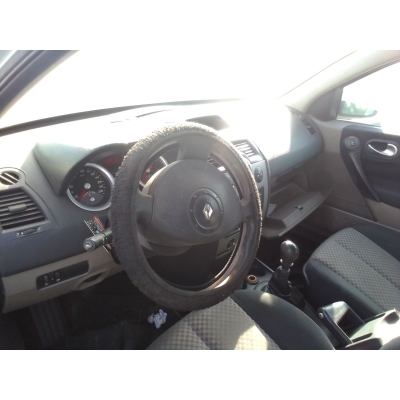 renault megane ii berlina 5p del año 2002