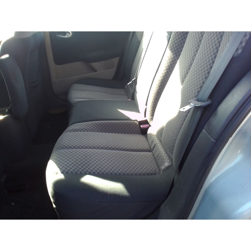 renault megane ii berlina 5p del año 2002