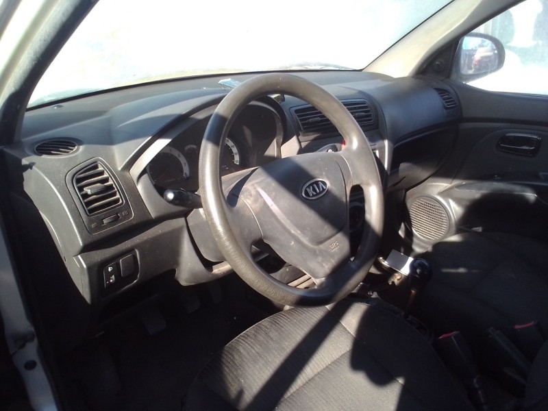 kia picanto del año 2004