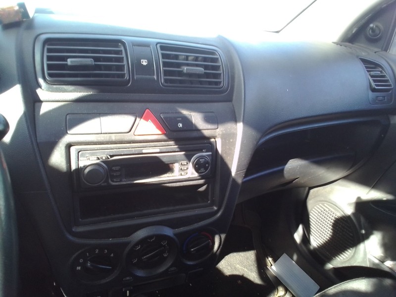 kia picanto del año 2004