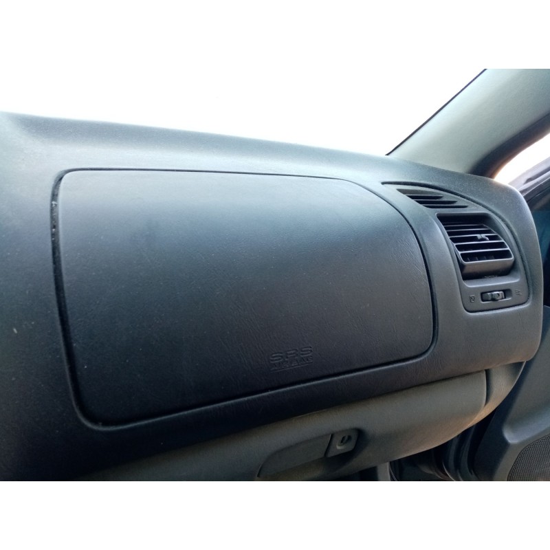 Recambio de airbag delantero derecho para mitsubishi galant familiar (ea0) referencia OEM IAM   
