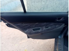 Recambio de guarnecido puerta trasera izquierda para mitsubishi galant familiar (ea0) referencia OEM IAM   