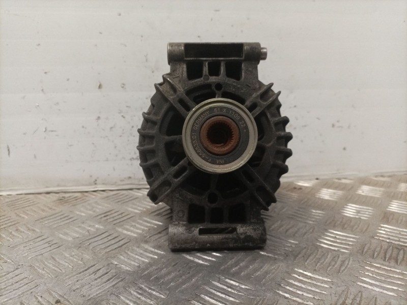 Recambio de alternador para peugeot 308 1.6 16v referencia OEM IAM V75765138001   Recambio de alternador para peugeot 308 1.6 16v referencia OEM IAM V75765138001