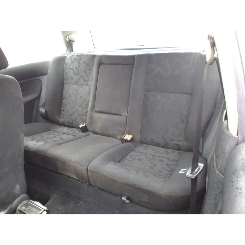 volkswagen golf iv berlina (1j1) del año 1997