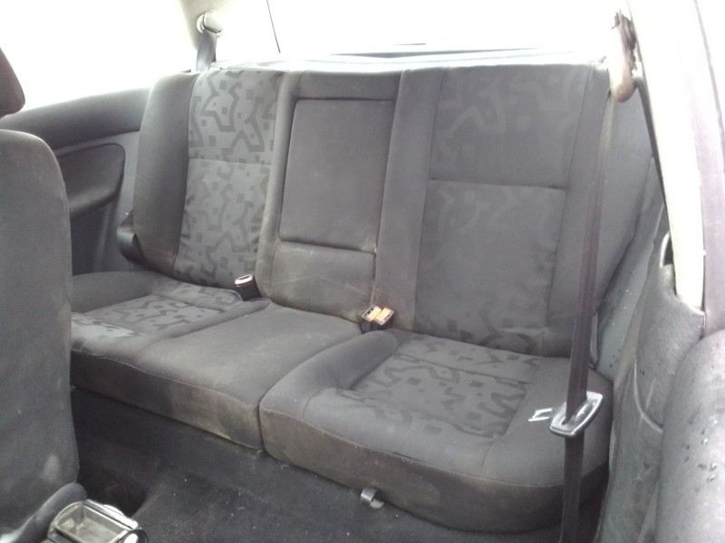 volkswagen golf iv berlina (1j1) del año 1997