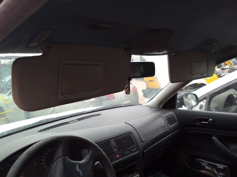 volkswagen golf iv berlina (1j1) del año 1997