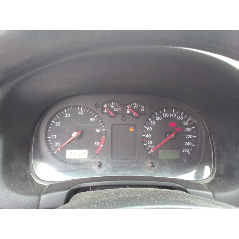 volkswagen golf iv berlina (1j1) del año 1997