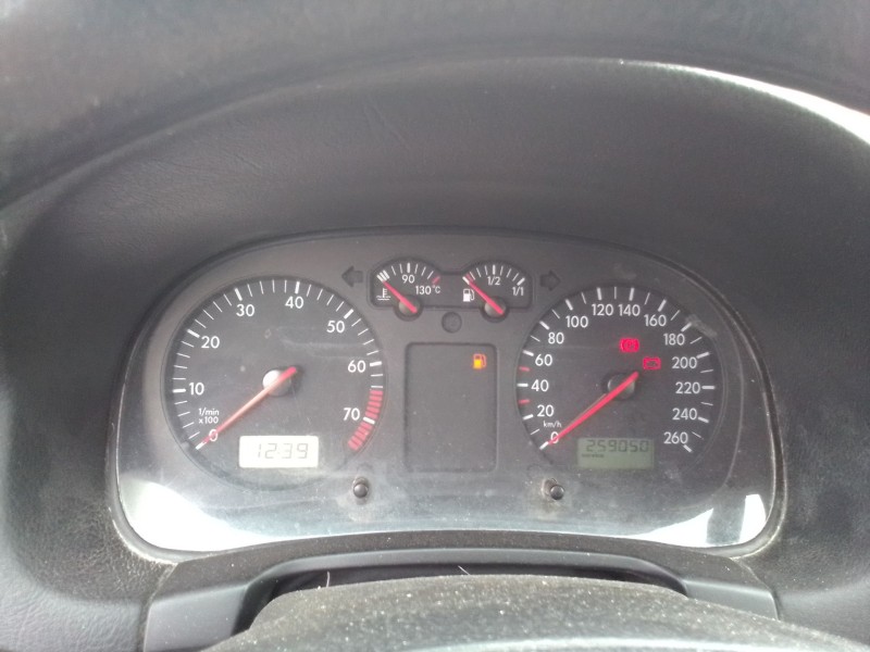 volkswagen golf iv berlina (1j1) del año 1997