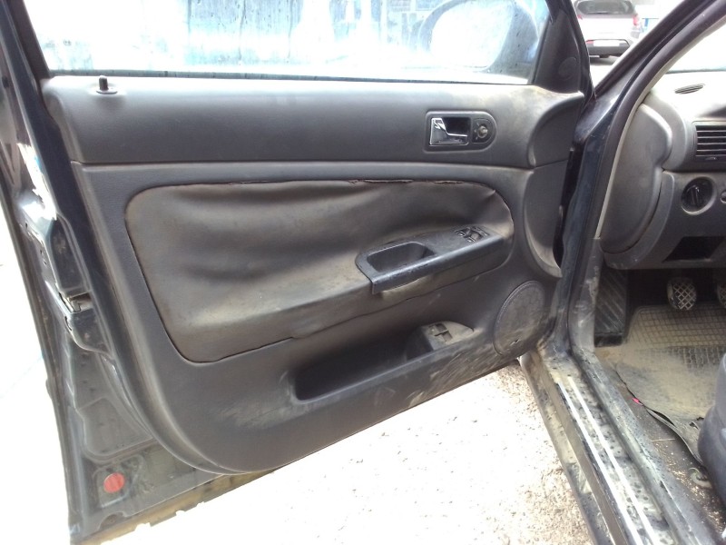 volkswagen passat berlina (3b3) del año 2000