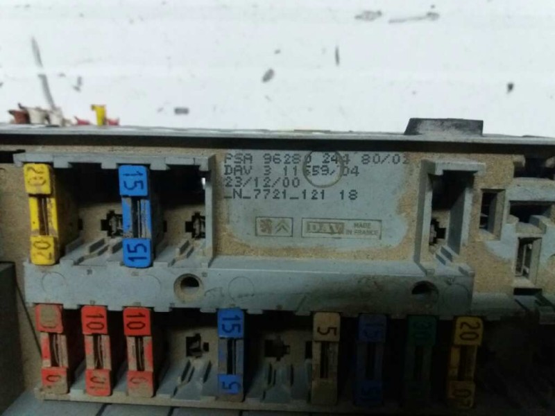 Recambio de caja reles / fusibles para peugeot 206 berlina x-line   |   10.02 - 12.03 | 2002 - 2003 | 69 cv / 51 kw referencia O