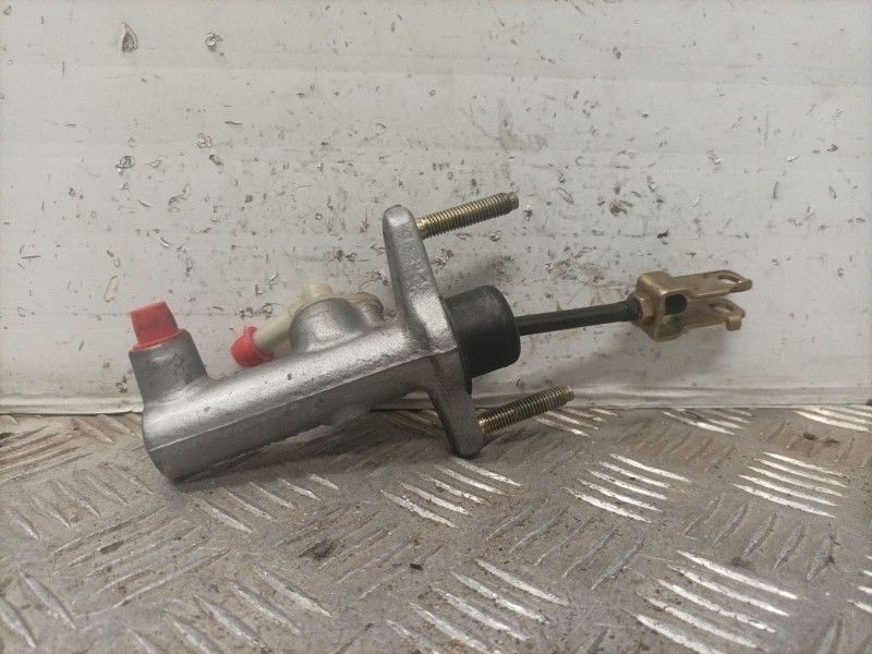 Recambio de bomba embrague para toyota avensis berlina (t 22) 1.6 16v referencia OEM IAM   